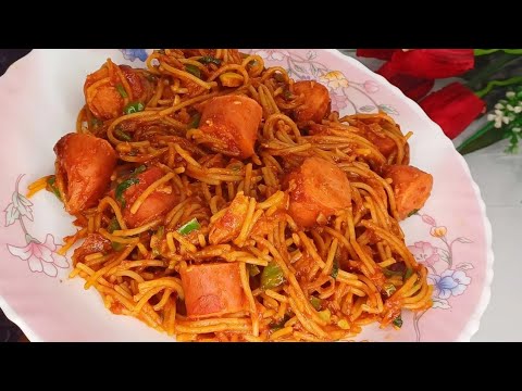 Kenyan Style 🇰🇪 Spaghetti + Smokies Recipe/ sausages spaghetti recipe/ Spaghetti at home
