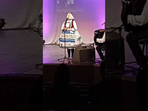 Ana Jašová - Preletela lastovienka cez skalia