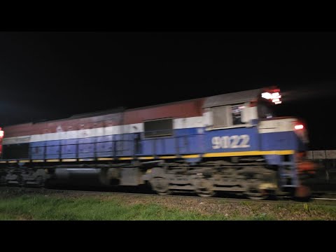 [8K] Tren cargado de NCA con destino a Rosario pasando por Marcos Juárez!!!!!!