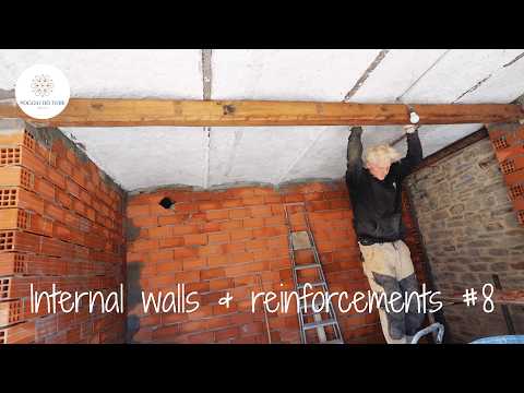 Load-bearing walls finished with chestnut beam | Italian barn renovation