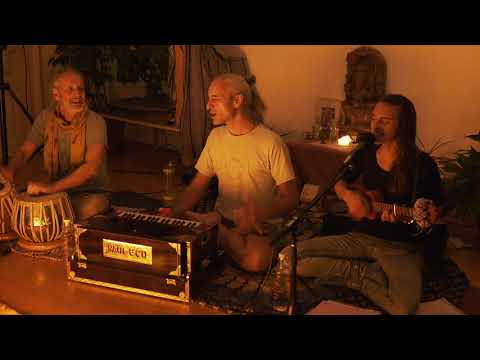 Renee Sunbird - Hare Krishna (from Tarana)