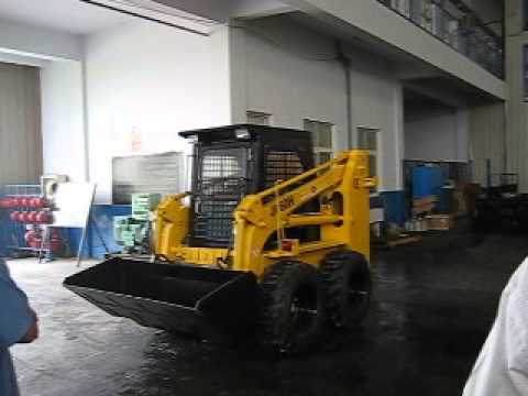 Skid steer loader is working now
