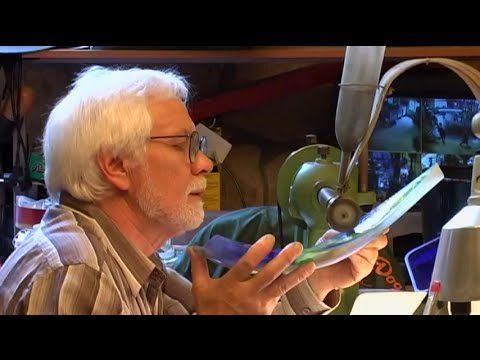 Szkla, ktore mozna schowac na piersi  Stanisław Borowski (polish version)