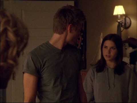 One Tree Hill Musique/Music - 110 - Travis - Re-Offender - [Lk49]