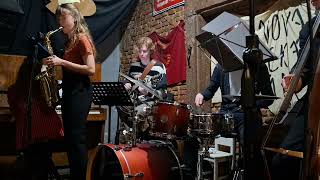 Video Hot Club de KJJ   Gee Baby Ain´t Good To You