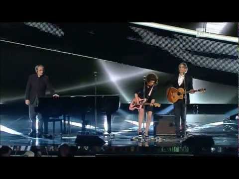 Luca Madonia,Carmen Consoli,Franco Battiato,L'Alieno,61°Festival di Sanremo,18.2.2011.HD