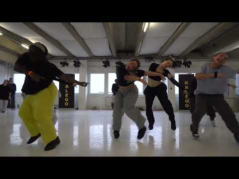 Baile del Ghetto - Italian Somali || Karu Rivera Choreography