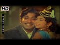 ஆட்டுவித்தார் யாறொருவர் ஆடாதாரே கண்�