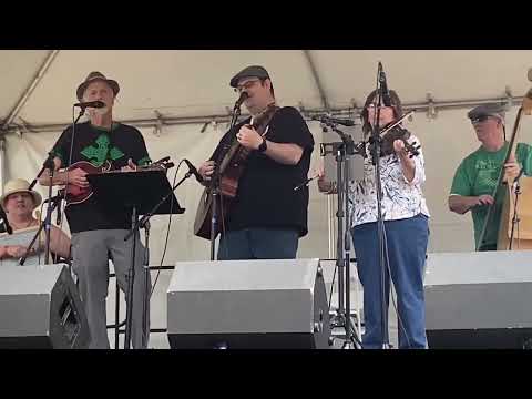 Topanga Banjo Fiddle Contest and Folk Festival