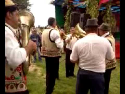 hora satului huc editia 5