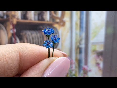 Miniature cornflower bouquet (Centaurea, Bachelor's Button, Basket Flower) 💙 Polymer clay tutorial