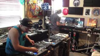 Skratch session @ The House Of WaxXx with DJ EarwaxXx & DJ Dynamix -  April 2013