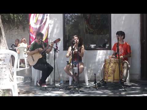 A pura ushuta en Amaicha del Valle - Conexión Tierra Folklore