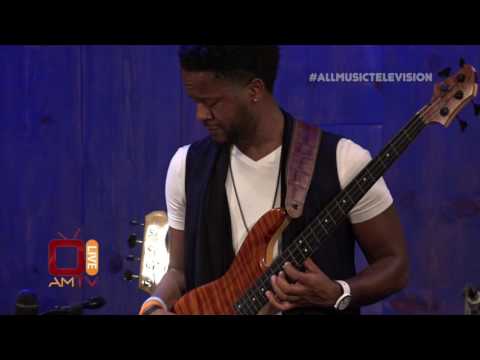 Ben Williams KILLER Bass Solo @ The Blue Whale (ANIMA)