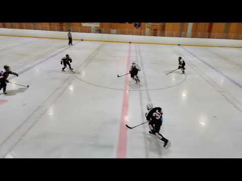 D1_AAA_Peli1 JYP(musta) - S-kiekko (8-3)