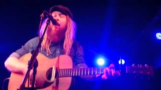 Stu Larsen - Skin and Bone live