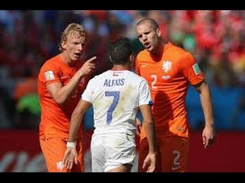 Netherlands 2-0 Chile 23/06/2014 (FIFA Highlights)