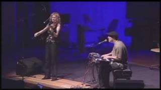 Natalie MacMaster & Thomas Dolby, 2002
