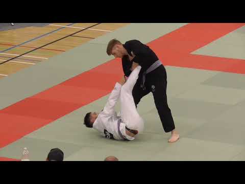 Joss Ayres vs Luke Saldanha - English Open BJJ 2022 - Purple Adult - Open