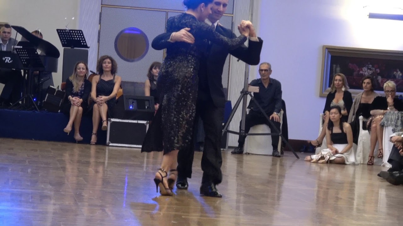 Facundo Pinero y Vanesa Villalba - Bari International Tango Congress - 12.11.2017  2.4