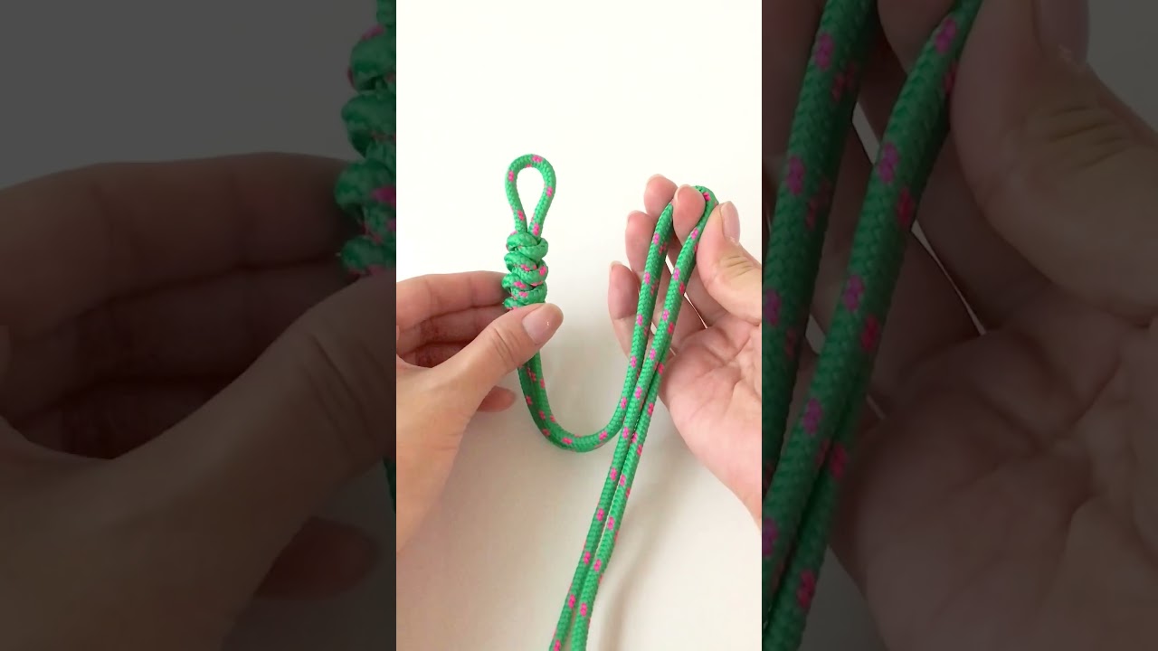 【貴和製作所】今一番気になるトレンド！バッグチャーム！バッグに付けても、スマホに付けても、ベルトループに付けてもおしゃれ！ #貴和製作所