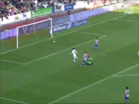 Liga 2009 : J23 : Gijon - Real Madrid : 0-4