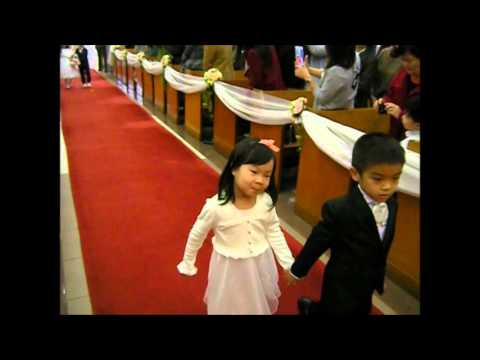 Iris & Terrence's Wedding - the 5 flower girls & 5 page boys Video