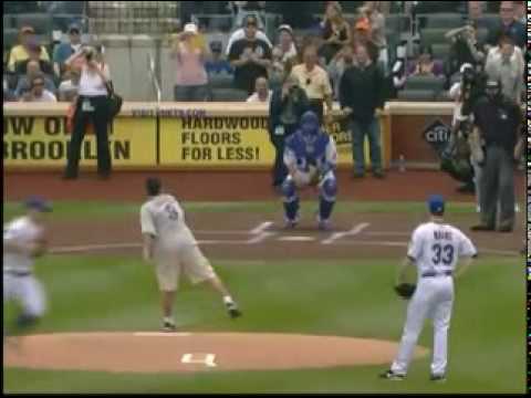 10 Worst Ceremonial First Pitches Video