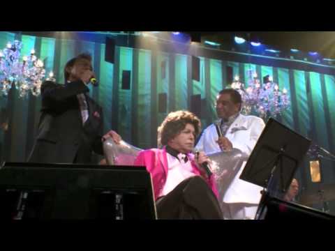 Cauby - Sangrando (Ao Vivo 60 Anos de Música)