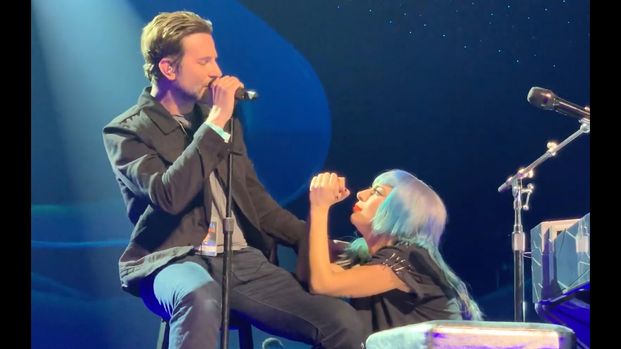 Lady Gaga, Bradley Cooper - Shallow (Live in Las Vegas) thumnail