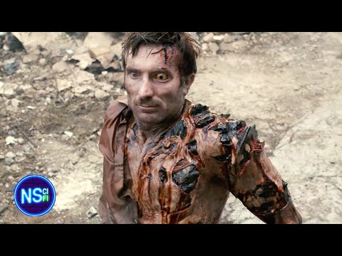 Wikus Transforms Into a Prawn | District 9 | Now Sci-Fi
