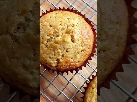 Banana Bread Muffins
