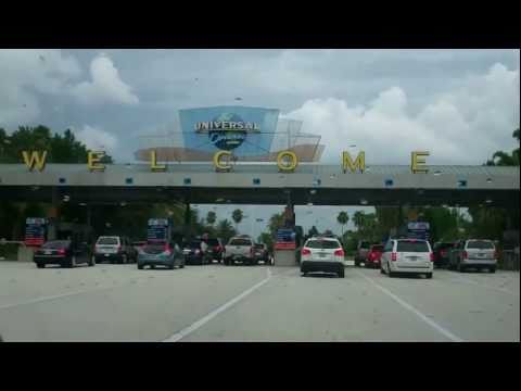Entering Universal Studios Orlando 2011
