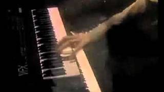 Insanely impressive Rick Wakeman solo