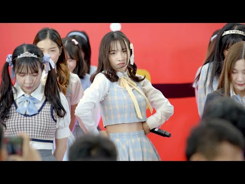 Miyu PeachYou [Fancam] ;POP - PeachYou | Season of Happiness 2023 :: 24 DEC 2022