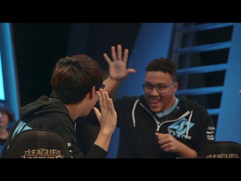 Welcome to Week 8 Day 1 of S6 NA LCS Spring 2016! CLG vs Liquid today!