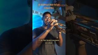 hino 111 CCB No sepulcro eis que triunfante