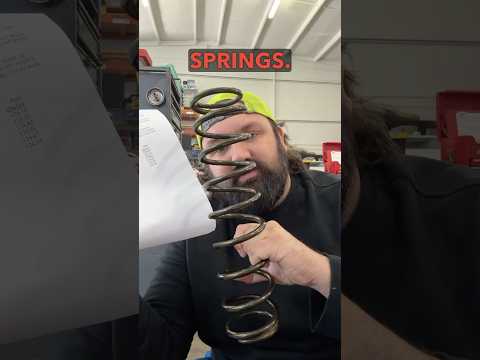 How does a spring actually work?💡 Landrum Performance Springs👍🏼 #racing #dirtracing #motorsport
