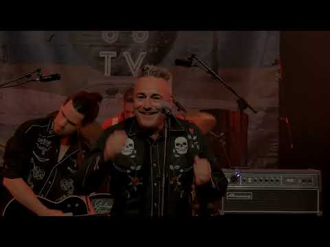 Paul Field / Sacred Hearts - Summertime Blues (Live at Chromefest)