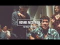 Ronnie McDowell performs (Marie's the Name) His Latest Flame
