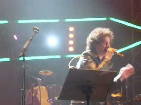 Juanes y Calamaro - Odio por amor