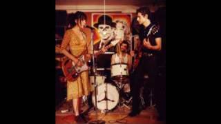 Blonde Redhead - &quot;Chi è e non è&quot;