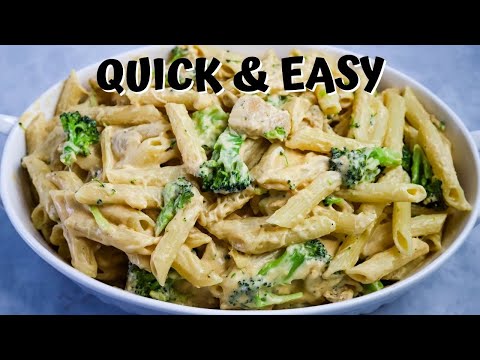 Less than 30 minutes to make this chicken broccoli Alfredo recipe!
