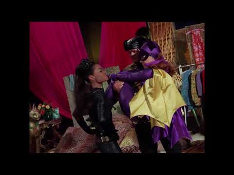 Batgirl trapped on The Pattern Cutter (Customized)