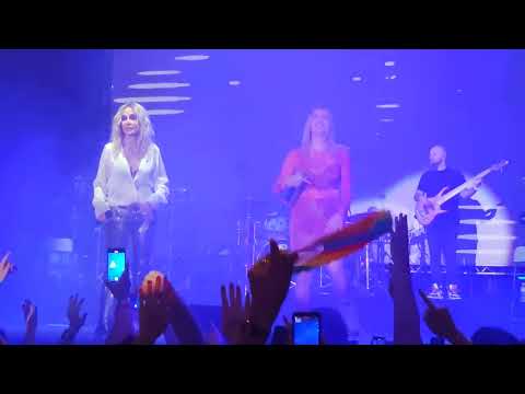 Ακόμα μία/ Feeling good  - Άννα Βίσση  Daphne Lawrence live City Garden Γαλάτσι