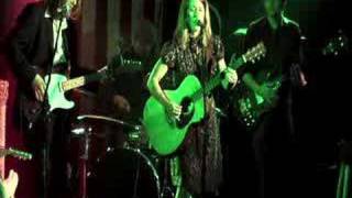 Sally Jaye with The Waco Tragedies-Shari