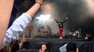 The Bloody Beetroots The Furious ft. Mat Bastard (Skip The Use) @ Rock En Seine 2013