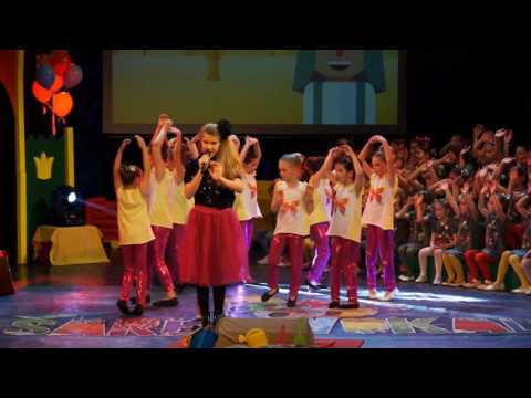 8* FESTIVAL ŠARENI VOKALI 2017 - Elena Tomanović CG / Fatamorgana