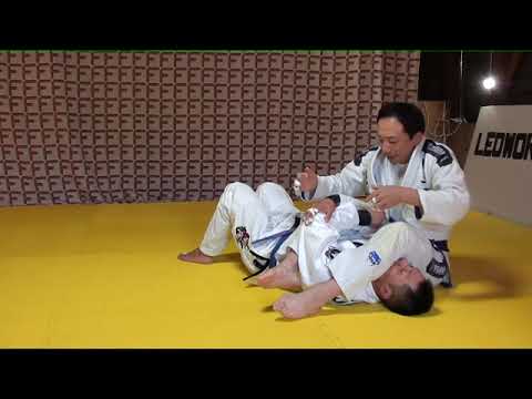 腕十字 クラッチが切れないときのフェイント@レオワールド柔術白石 Armbar