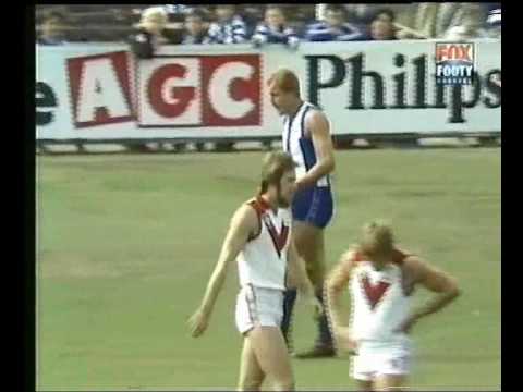 VFL R2 1982 - North Melb v South Melb